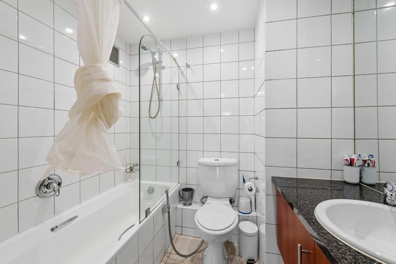 To Let 1 Bedroom Property for Rent in Claremont Western Cape